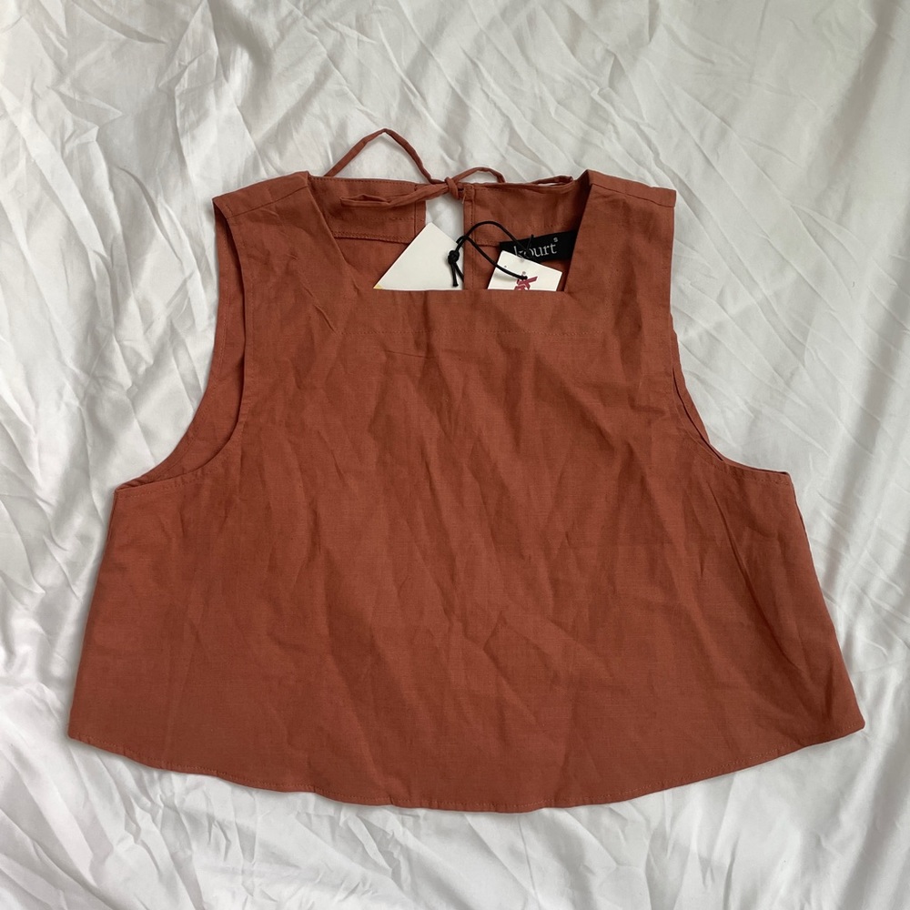 KOURT women’s cropped shirt, size S